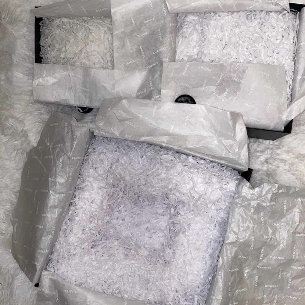 Authentic Chanel empty boxes. - Picture 13 of 13
